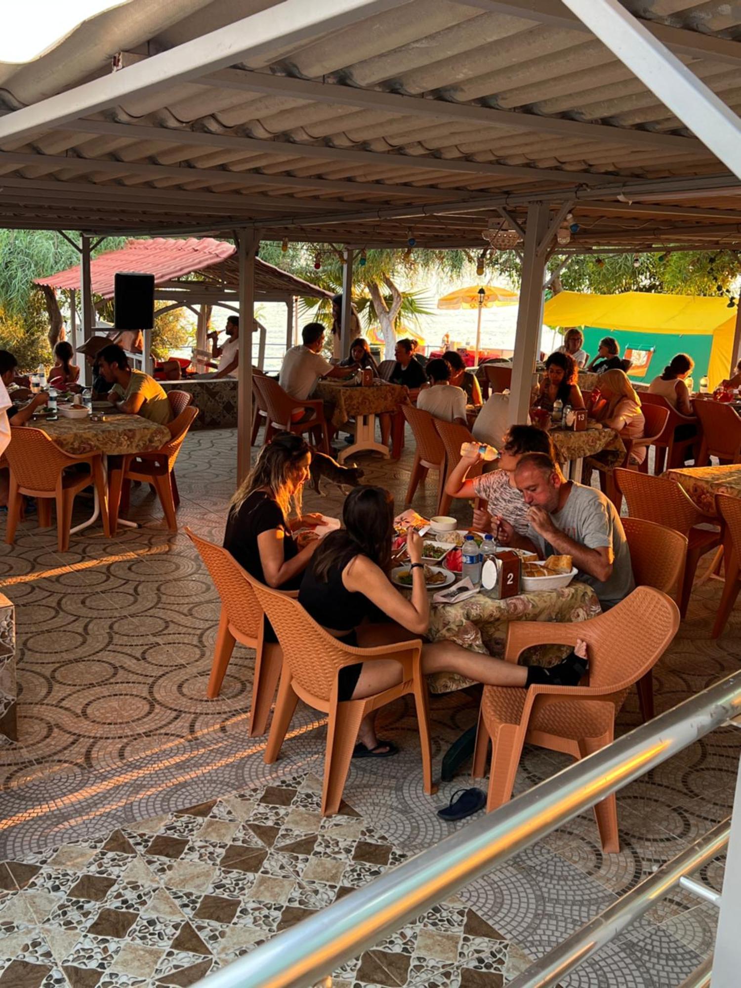 Mavi Cennet Camping Caravan Kızılot Exterior foto