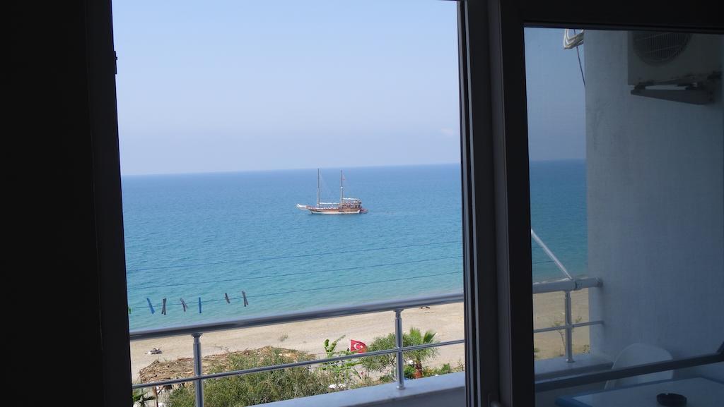 Mavi Cennet Camping Caravan Kızılot Exterior foto