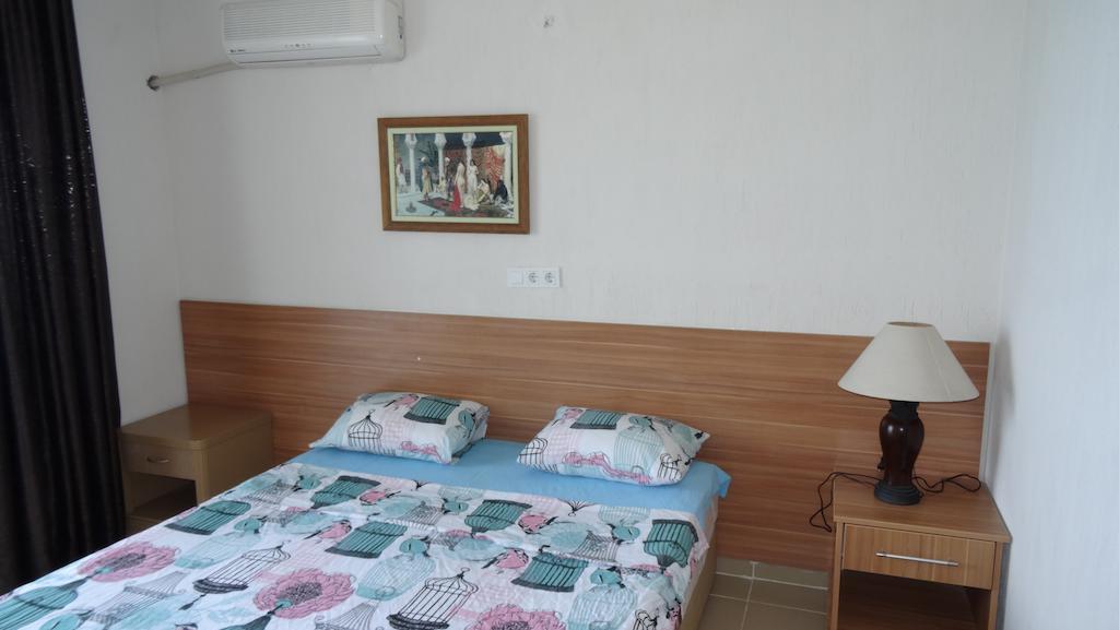 Mavi Cennet Camping Caravan Kızılot Habitación foto