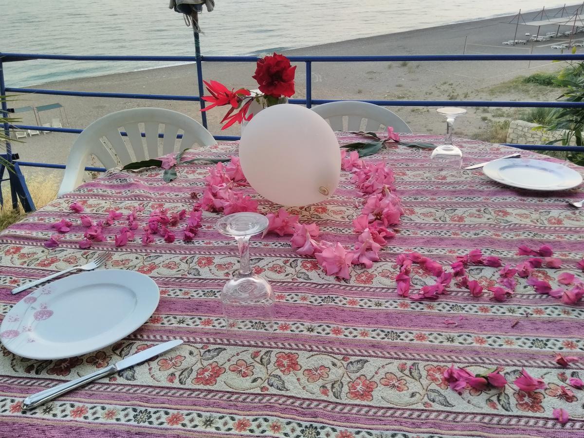 Mavi Cennet Camping Caravan Kızılot Exterior foto